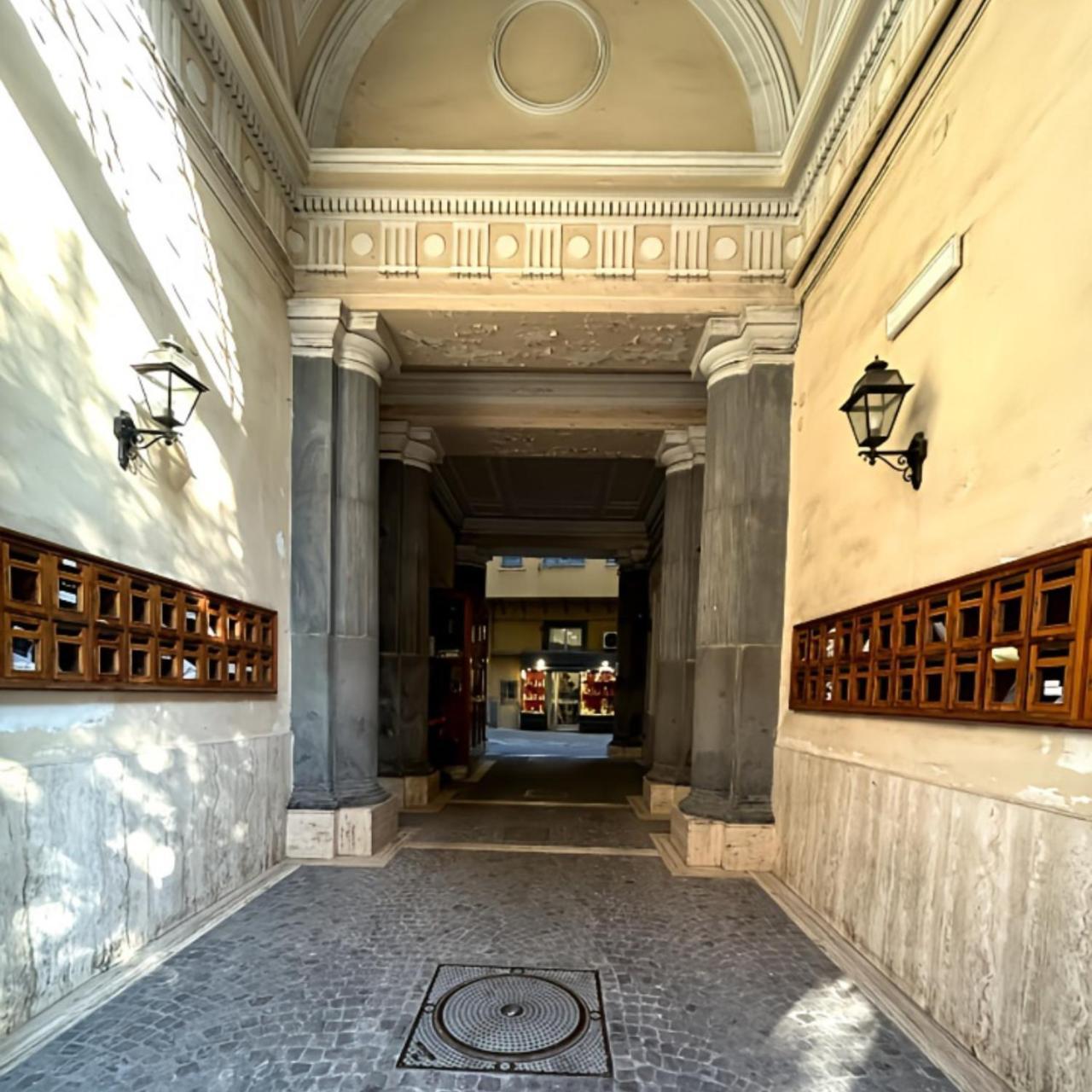 Borrelli House Apartment Napoli Bagian luar foto