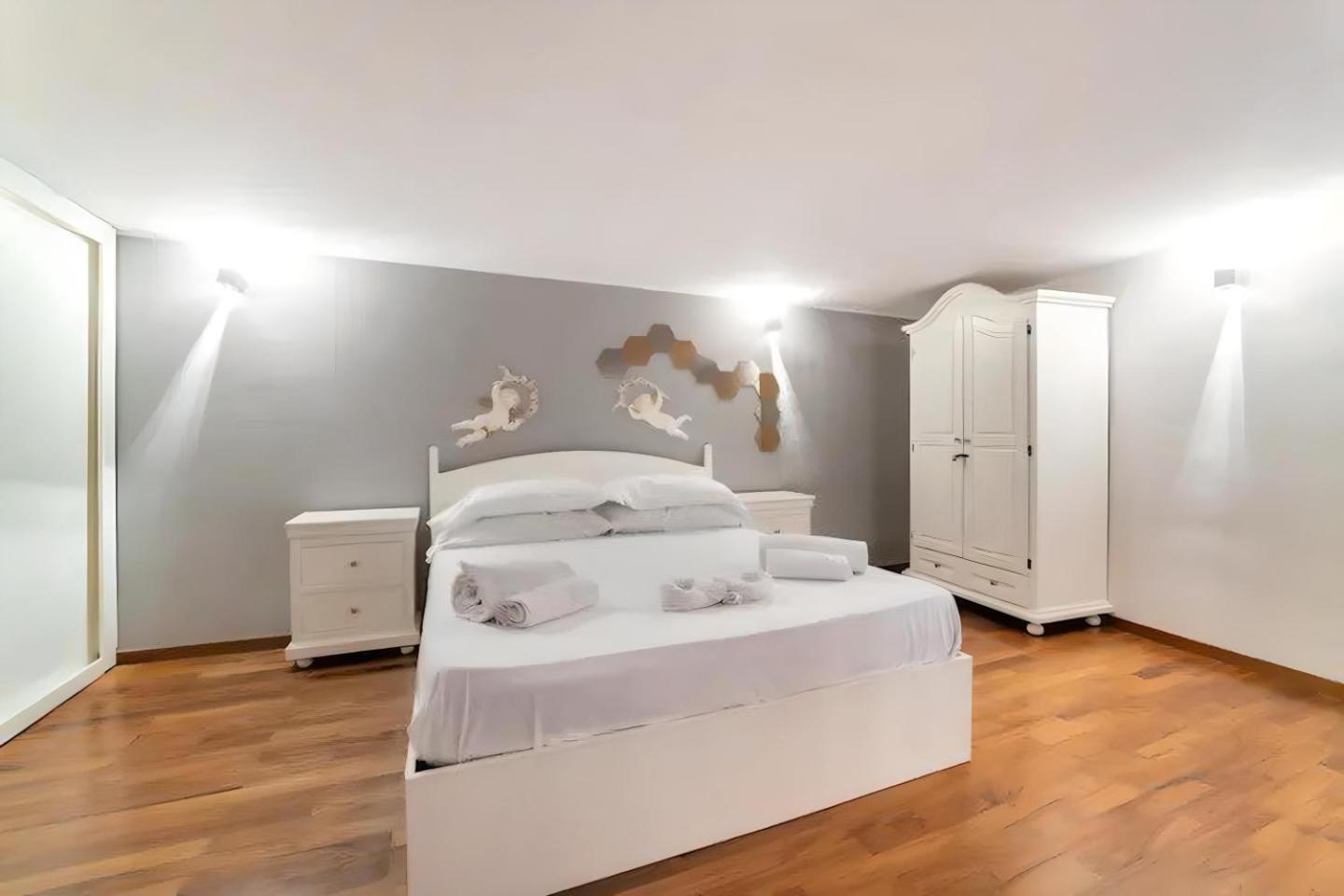 Borrelli House Apartment Napoli Bagian luar foto