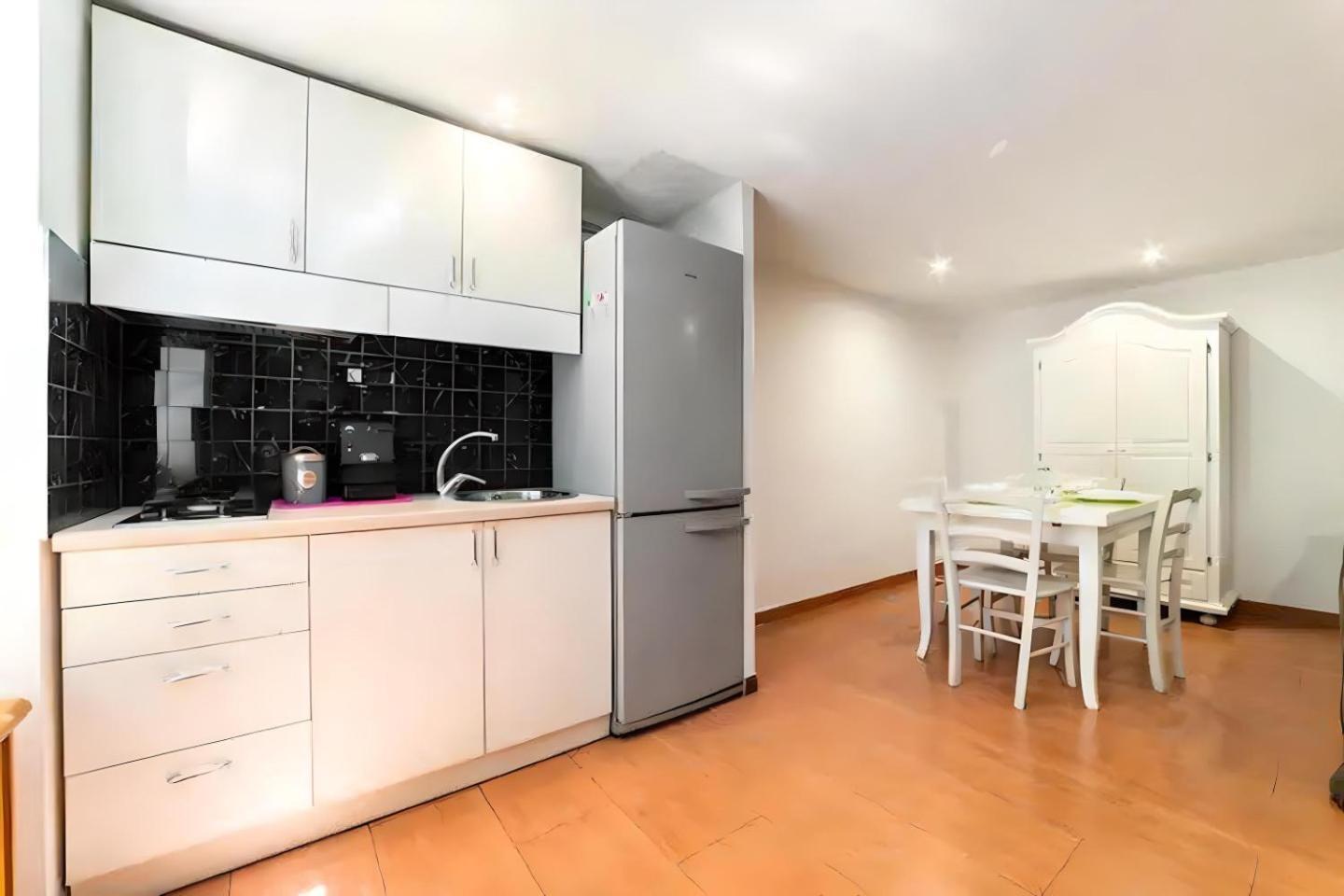 Borrelli House Apartment Napoli Bagian luar foto