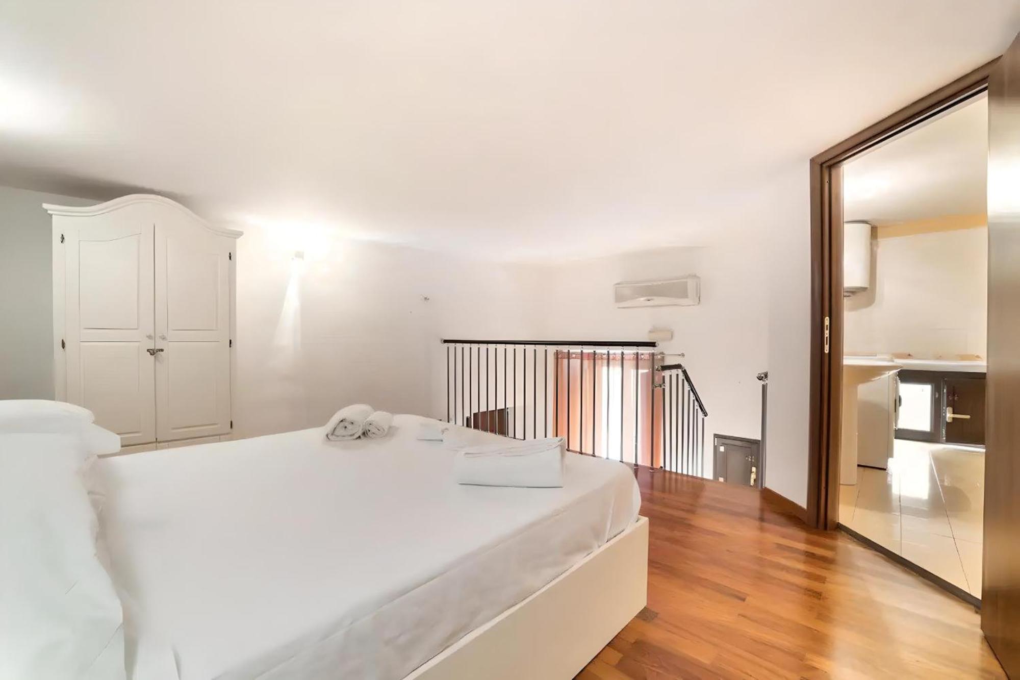 Borrelli House Apartment Napoli Bagian luar foto