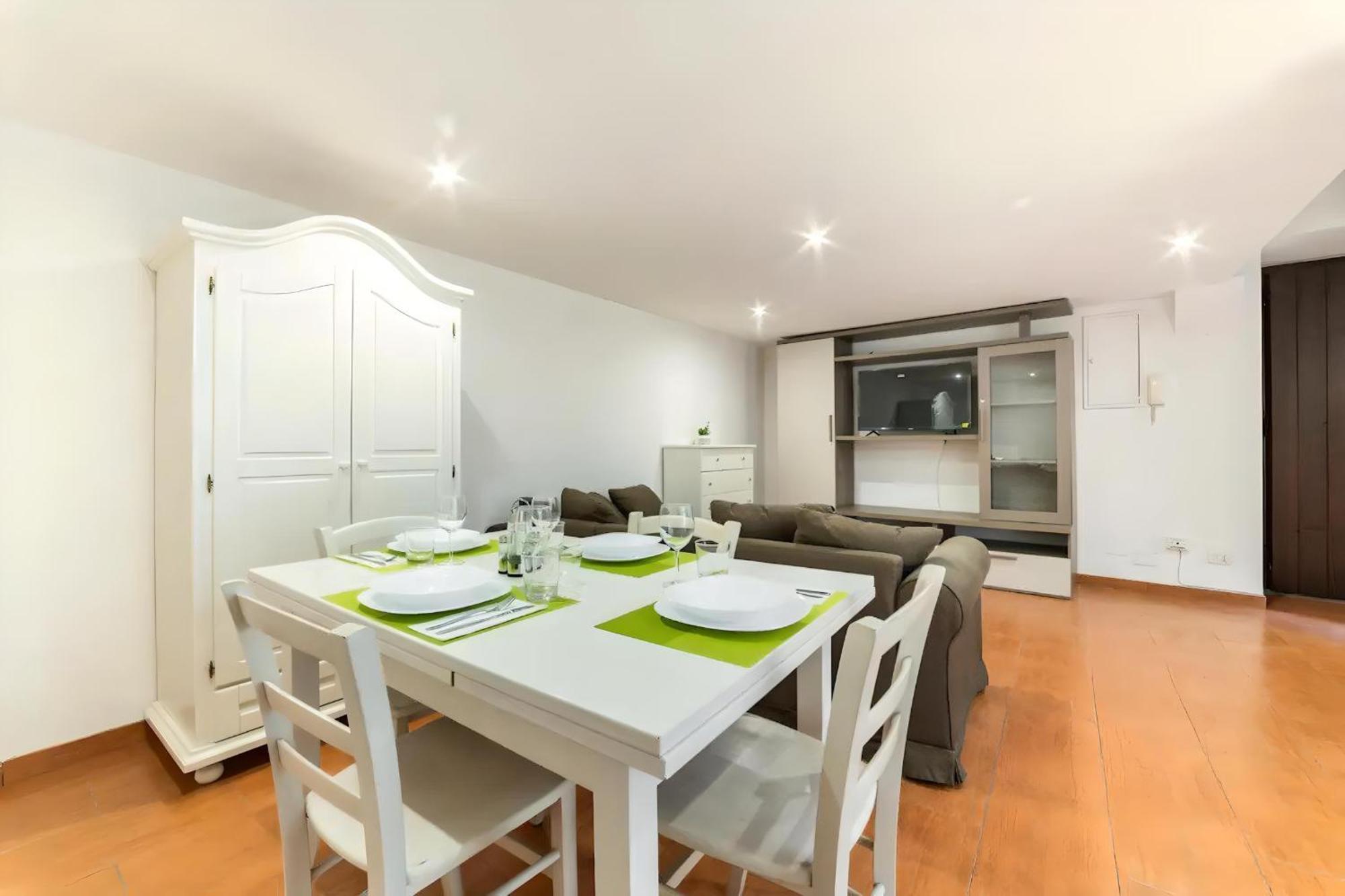 Borrelli House Apartment Napoli Bagian luar foto