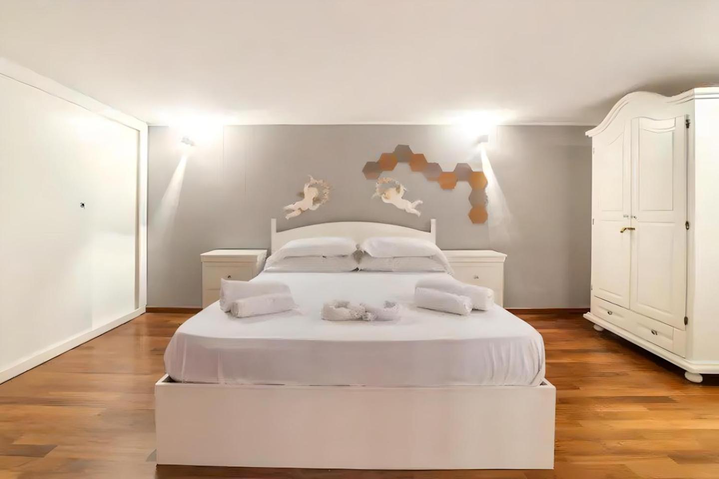 Borrelli House Apartment Napoli Bagian luar foto